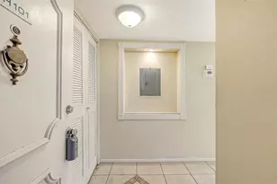 4380 Exeter Dr, Longboat Key, FL 34228 - Photo 9