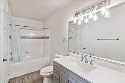 1005 Villagio Circle #106, Sarasota, FL 34237 - Photo 17