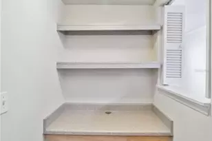 1005 Villagio Cir, Sarasota, FL 34237 - Photo 21