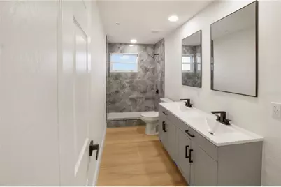 3141 Irving Street, Sarasota, FL 34237 - Photo 11