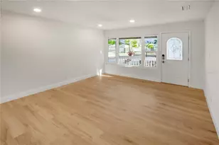 3141 Irving St, Sarasota, FL 34237 - Photo 3