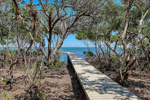 5422 Sandhamn Pl, Longboat Key, FL 34228 - Photo 67
