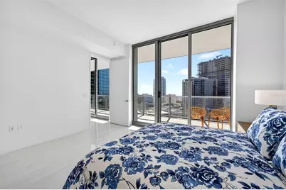 400 Central Avenue #1405, Saint Petersburg, FL 33701 - Photo 17