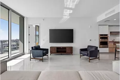 400 Central Avenue #1405, Saint Petersburg, FL 33701 - Photo 7