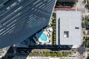 400 Central Ave, Saint Petersburg, FL 33701 - Photo 3