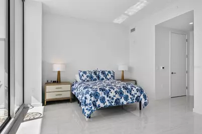 400 Central Avenue #1405, Saint Petersburg, FL 33701 - Photo 19