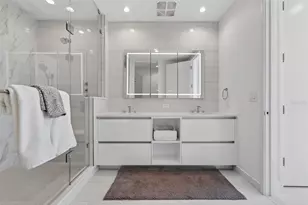 400 Central Ave, Saint Petersburg, FL 33701 - Photo 29