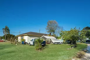 2008 53rd Ave E, Bradenton, FL 34203 - Photo 7