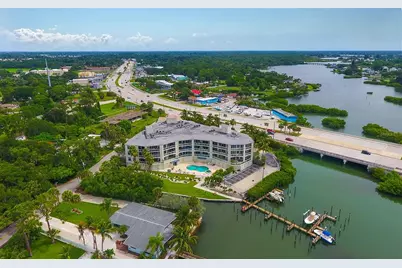 516 Tamiami Trail S #306, Nokomis, FL 34275 - Photo 3