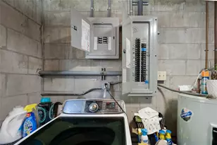 8335 Robin Rd, Seminole, FL 33777 - Photo 41