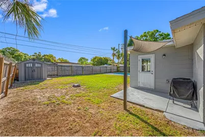 8335 Robin Road, Seminole, FL 33777 - Photo 43