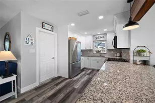 8335 Robin Rd, Seminole, FL 33777 - Photo 19