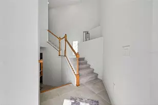 17765 Boracay Ct, Venice, FL 34293 - Photo 9