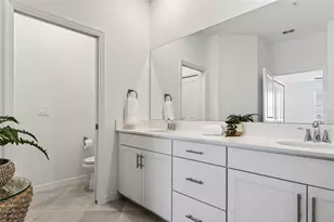 17765 Boracay Ct, Venice, FL 34293 - Photo 37