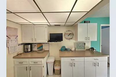 315 30th Avenue W #B307, Bradenton, FL 34205 - Photo 17