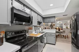 4504 Citation Ln, Sarasota, FL 34233 - Photo 7