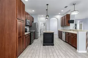 11919 55th Ct E, Parrish, FL 34219 - Photo 13