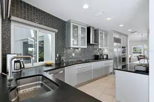 3906 Spyglass Hill Rd, Sarasota, FL 34238 - Photo 17