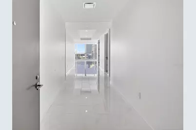 400 Central Avenue #2307, Saint Petersburg, FL 33701 - Photo 5