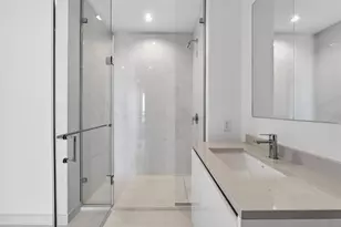 400 Central Ave, Saint Petersburg, FL 33701 - Photo 39