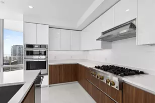 400 Central Ave, Saint Petersburg, FL 33701 - Photo 25