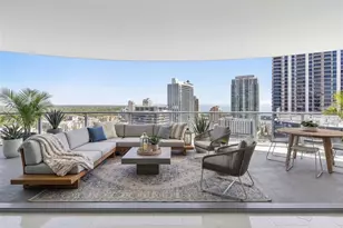 400 Central Ave, Saint Petersburg, FL 33701 - Photo 9