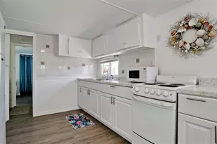 31 First St, Bradenton, FL 34210 - Photo 13