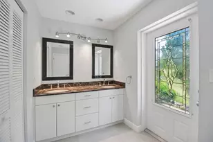 4375 Sedley Ln, Sarasota, FL 34241 - Photo 9