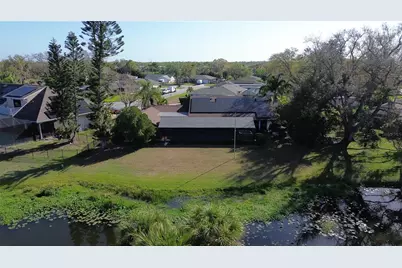 4375 Sedley Lane, Sarasota, FL 34241 - Photo 9