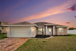 2305 14th St W, Palmetto, FL 34221 - Photo 1