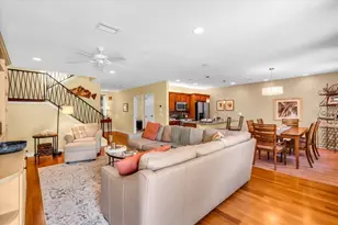 1685 Laurel St, Sarasota, FL 34236 - Photo 3