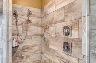 1685 Laurel St, Sarasota, FL 34236 - Photo 25