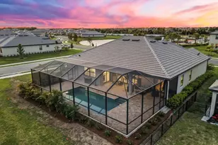 15306 Golden Beam Pl, Bradenton, FL 34211 - Photo 9