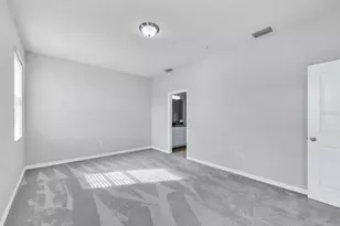 8363 Enclave Way, Sarasota, FL 34243 - Photo 13