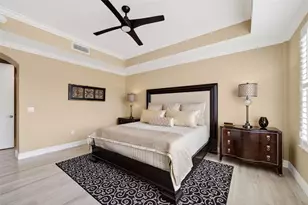 888 S Orange Ave, Sarasota, FL 34236 - Photo 31