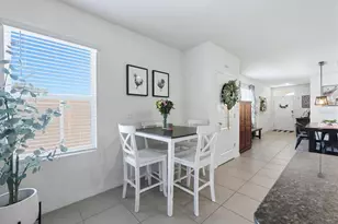 5873 Calla Lilly Dr, Sarasota, FL 34232 - Photo 19