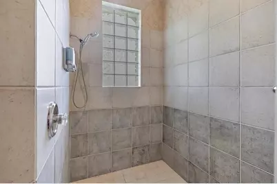 4920 Old Oakleaf Drive, Sarasota, FL 34233 - Photo 25