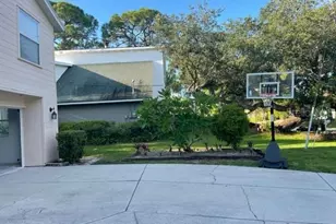 1804 Baywood Dr, Sarasota, FL 34231 - Photo 17