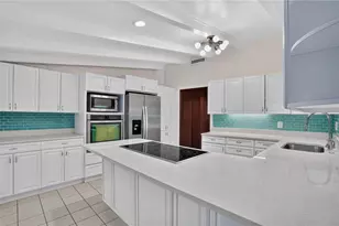 1804 Baywood Dr, Sarasota, FL 34231 - Photo 15