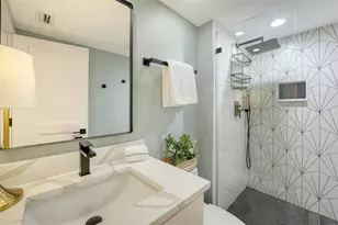 4900 Ocean Blvd, Sarasota, FL 34242 - Photo 43