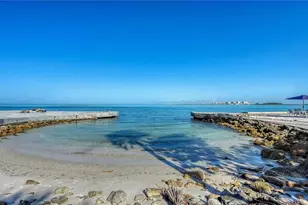 4900 Ocean Blvd, Sarasota, FL 34242 - Photo 53