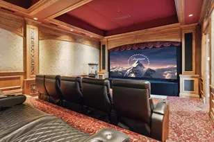 1423 Hillview Dr, Sarasota, FL 34239 - Photo 31