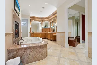 1423 Hillview Drive, Sarasota, FL 34239 - Photo 39