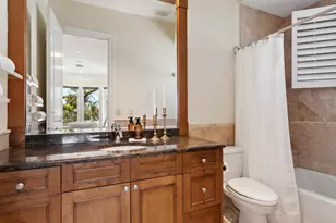 1423 Hillview Dr, Sarasota, FL 34239 - Photo 47