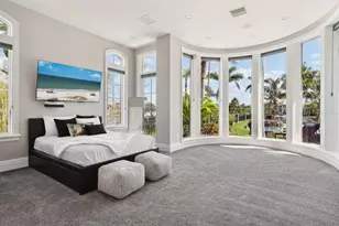 1423 Hillview Dr, Sarasota, FL 34239 - Photo 43