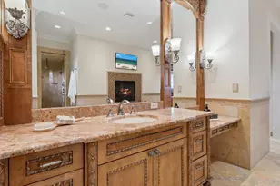 1423 Hillview Dr, Sarasota, FL 34239 - Photo 41