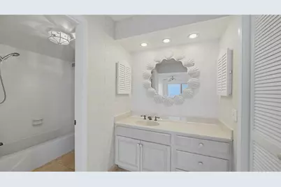 2301 Gulf Of Mexico Drive #43N, Longboat Key, FL 34228 - Photo 25