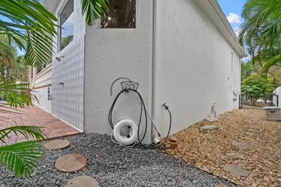 3508 La Paloma Avenue, Sarasota, FL 34242 - Photo 57