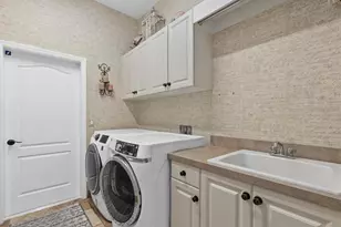 3508 La Paloma Ave, Sarasota, FL 34242 - Photo 33