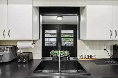 5753 Colonial Oaks Boulevard, Sarasota, FL 34232 - Photo 15